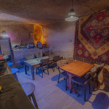 Deep Cave House Ξενοδοχείο Ουργκούπ