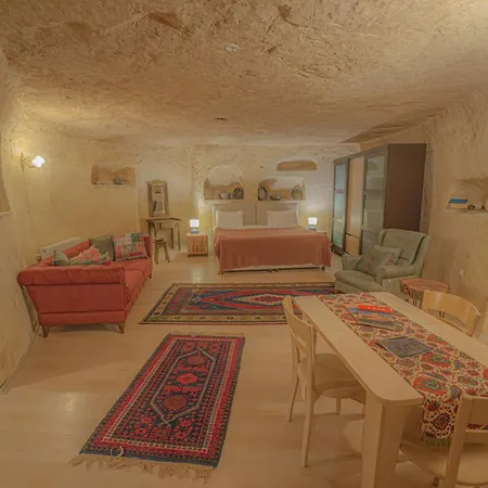 Deep Cave House Ξενοδοχείο *