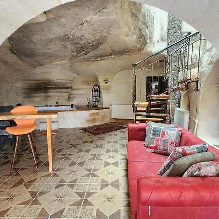 Deep Cave House